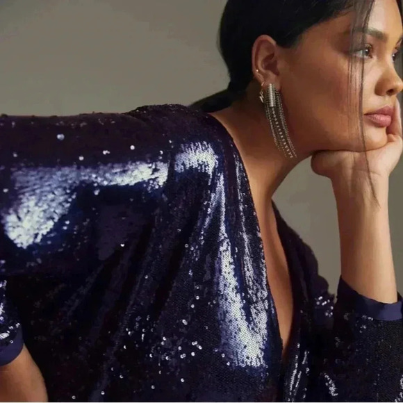 By Anthropologie Twist-Front Sequin Dress Size 22 Cocktail V-Neck Disco - Picture 1 of 14